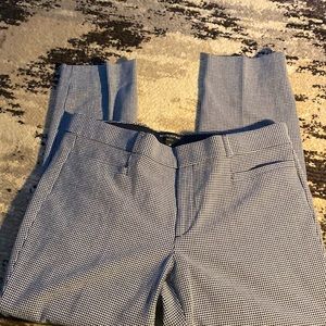 Banana Republic. Size 10. capri dress pants